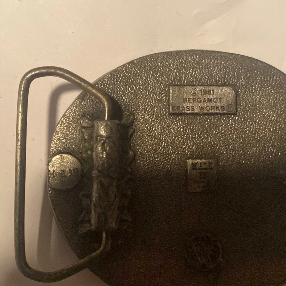 Bergamot Belt Buckle brass Works I’m proud to be an American 2.5×3” 1981 - Picture 5 of 7